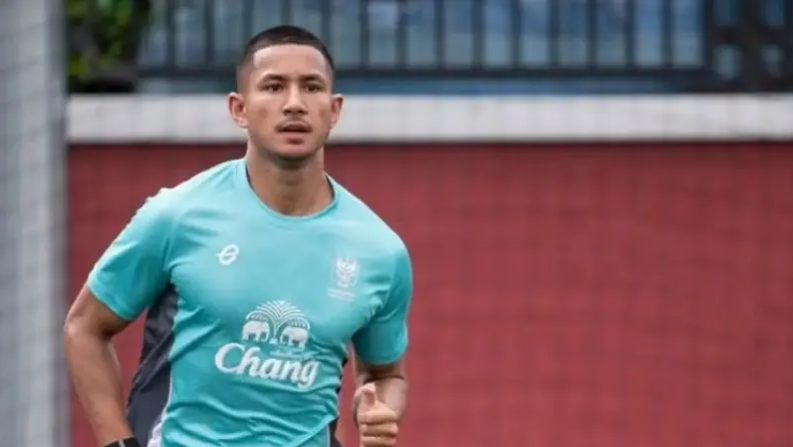 بثروة 18 مليار يورو ..  أغنى لاعب في العالم "عاطل" ويبحث عن عمل
