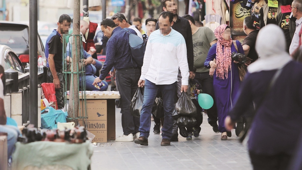 صرف رديات ضريبة الدخل يعزز السيولة ويحرك النشاط الاقتصادي في السوق المحلي