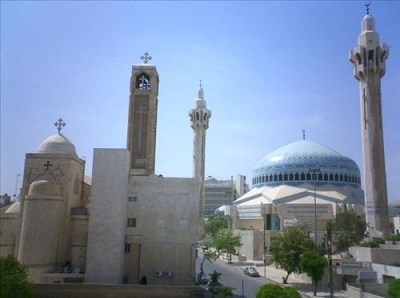 فتح المساجد و الكنائس أمام المصلين لأداء جميع الصلوات