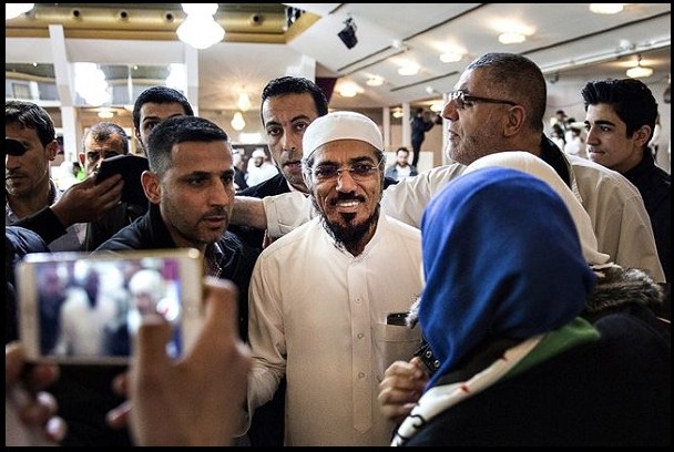 الداعية سلمان العودة : المثلية لا تقصي اصحابها من الإسلام ولا تستوجب عقوبة دنيوية