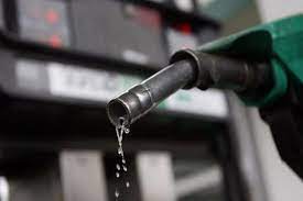 الحكومة تقرر تثبيت أسعار المشتقات النفطية