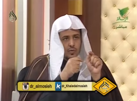 بالفيديو ..  هل تجوز قراءة القرآن بدون وضوء؟