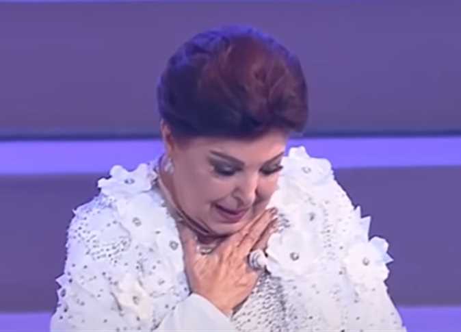 شاهد بالفيديو  ..  لماذا بكت رجاء الجداوي أمام السيسي قبل عامين؟ 