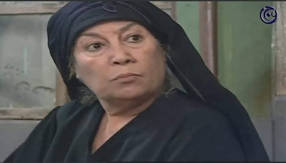 منى واصف تشتكي على كنتها بتهمة السرقة