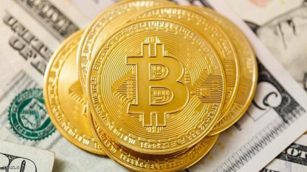 أول دولة في العالم تعتمد عملة (البيتكوين) كوسيلة للدفع