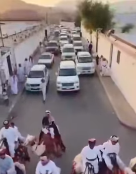 بالفيديو ..  قبيلة الأشراف بمكة تستقبل الرحّالة الأردنية حمزة الحويطي وأعضاء فريقه بحفاوة