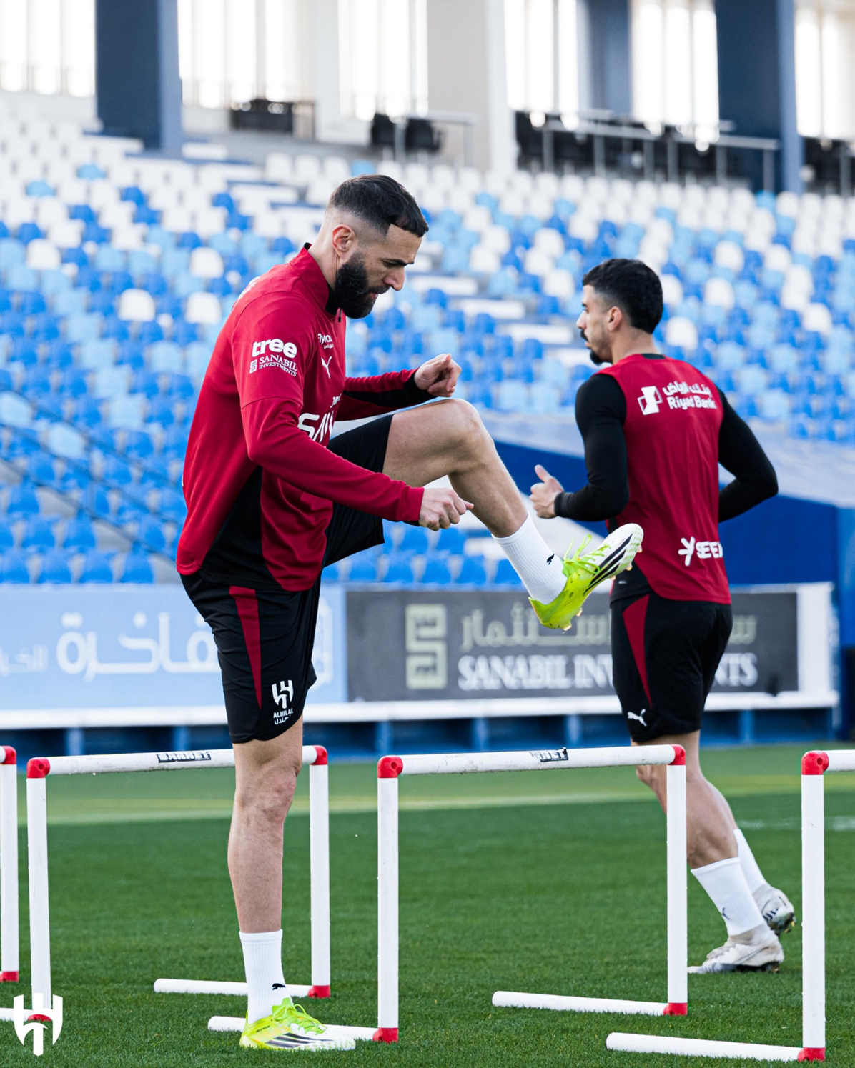 بنزيما يظهر في تدريبات الهلال