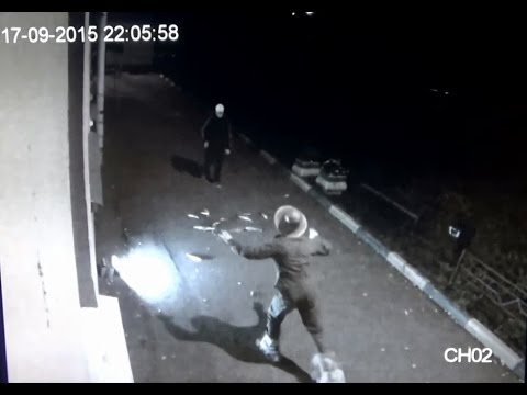 فيديو: مقلب في أحد شوارع روسيا ينتهي بكارثة