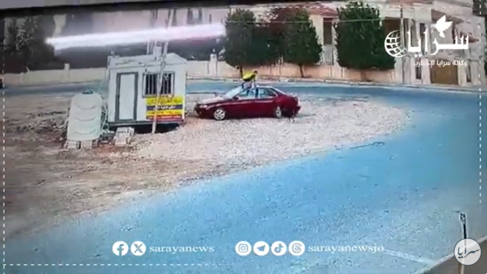 العناية الإلهية تحول دون وقوع كارثة  ..  شاهد كيف نجى طفل من بين أنياب كلاب ضالة في إربد
