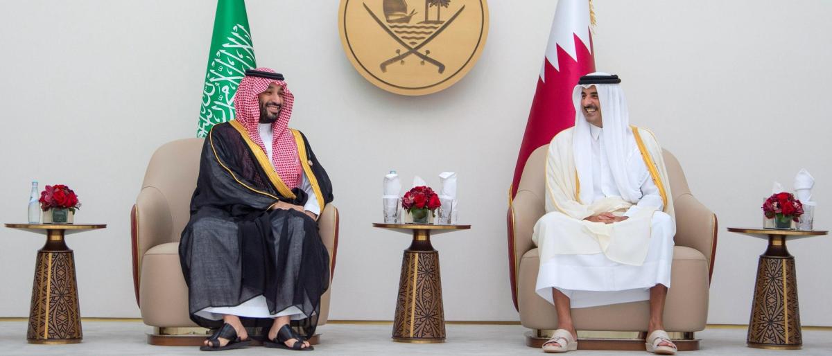 أمير قطر يهاتف ولي العهد السعودي ورئيس الإمارات