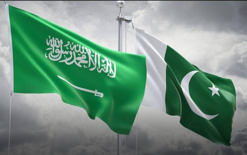 حزمة إنقاذ عاجل  ..  باكستان تطلب من السعودية دعماً بـ3 مليارات دولار