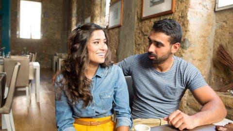 أبرز تأثيرات ضحكة المرأة على الرجل