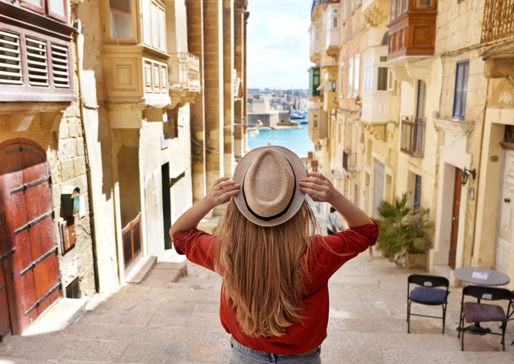 كيف تغيّر الإقامة حياتك وتجربتك المهنية والشخصية