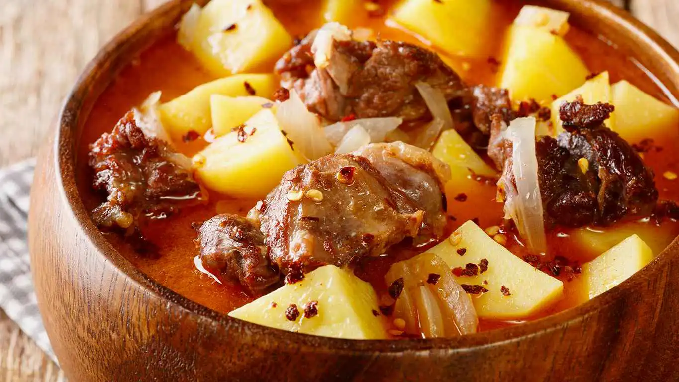 "البنافة" الموريتانية ..  طبق من التراث والمذاق الغني في رمضان 