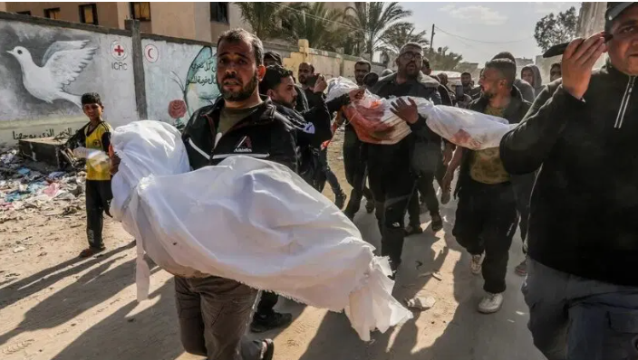168 يوما لعودة الحرب  ..  عشرات الشهداء والجرحى في مختلف مناطق قطاع غزة 