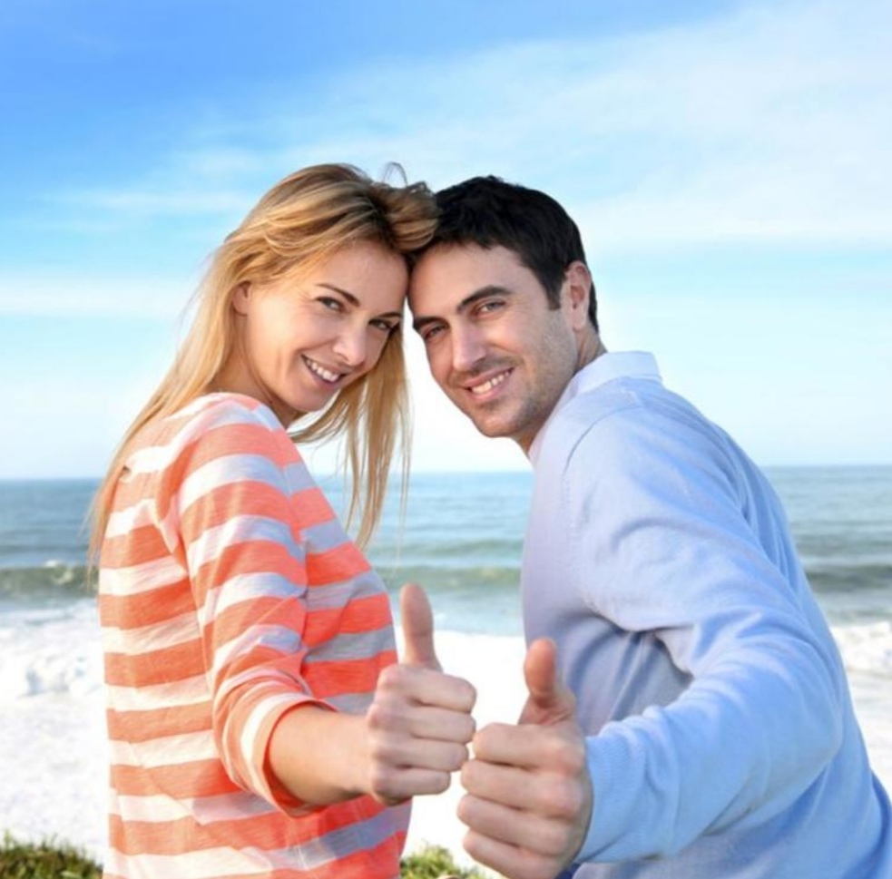  مؤشرات تدل أن هذا الرجل يتمتع بعلاقة زواج قوية