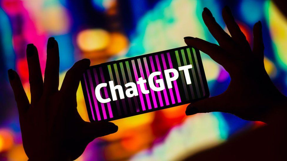 قد يحل مكاننا ..  ماسك و1000 خبير يحذرون "أوقفوا Chatgpt"