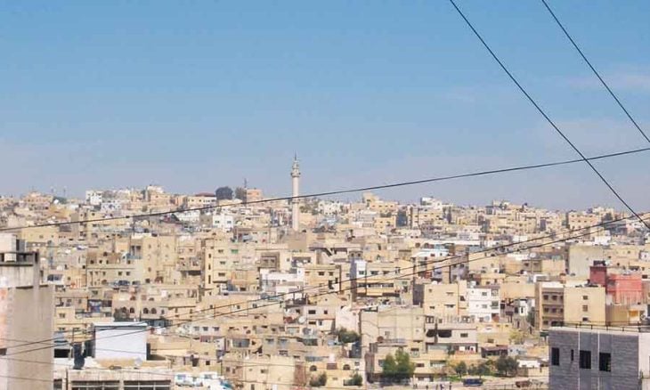 إغلاق روضة مدرسة ميسلون يثير استياء أهالي منطقة تطوير النقب في الرصيفة