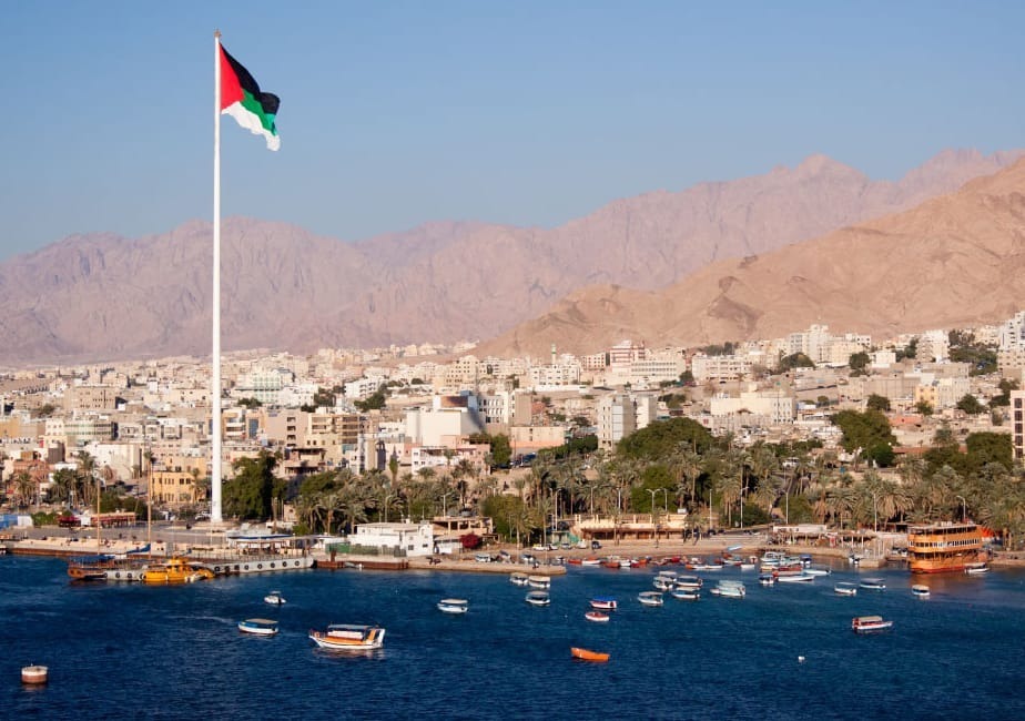 توقيف مدير شركة موانئ العقبة السابق ولجنة الدفاع تطالب إلحاق نايف بخيت والصفدي للقضية 