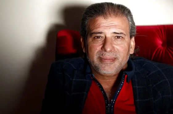 خالد يوسف ينتقد جنازة هاني شاكر ..  "حرموك من مشهد مهيب في وداعك"