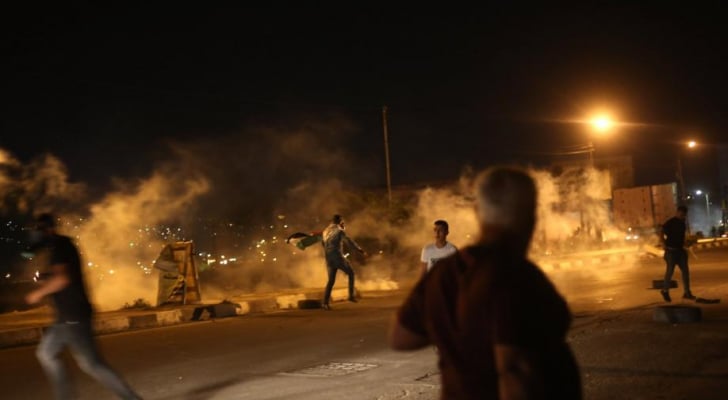 استشهاد فلسطيني وإصابة 22 بمواجهات جنوبي الضفة المحتلة