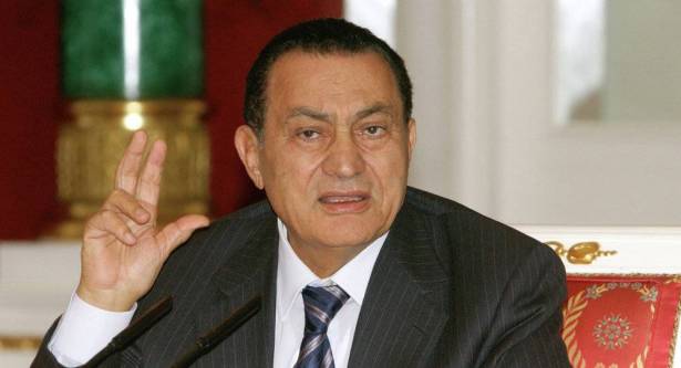 الحكومة السويسرية تلغي تجميد أموال مبارك
