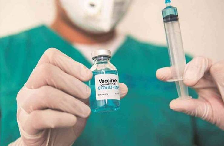 دراسة: اللقاحات قد تقلل فرص انتقال فيروس كورونا بين أفراد العائلة الواحدة
