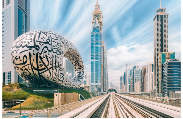 لماذا سميت دبي بهذا الاسم؟