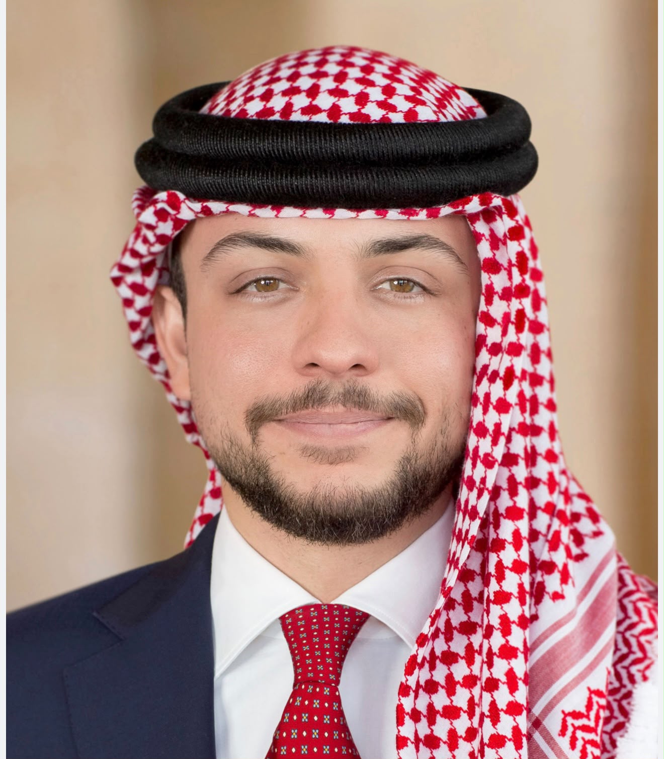 الظهيرات يهنئ سمو الأمير الحسين بعيد ميلاده