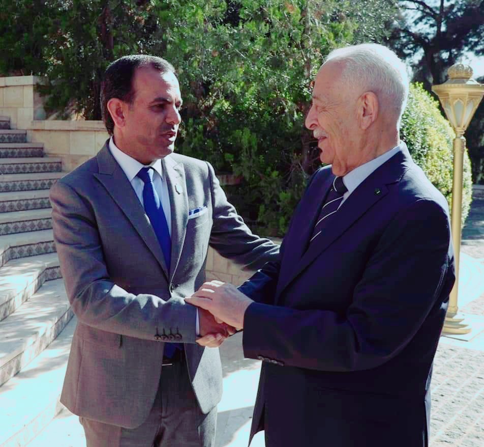 المحامي إبراهيم بني خالد يعزي بوفاة شقيقة رئيس الديوان الملكي العامر