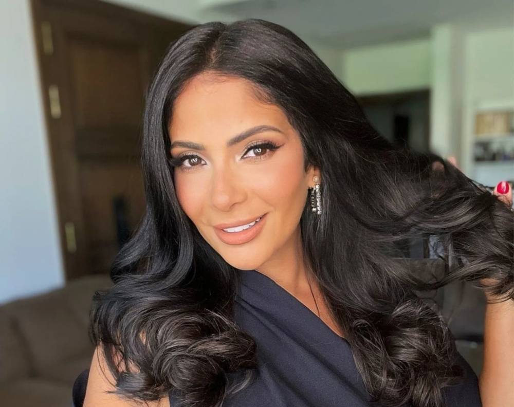 الفنانة منى زكي تكشف عن اصعب المواقف التي واجهتها في بداية مشوارها الفني 