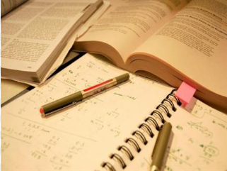 أتهاون في المذاكرة رغم توفر الوقت قبل الامتحان، فماذا أفعل؟