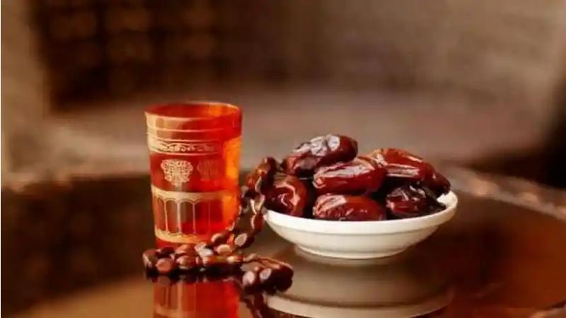 هل يجوز الجمع بين صيام الـ 6 من شوال وقضاء رمضان؟