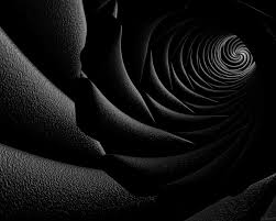 تفسير رؤية اللون الأسود