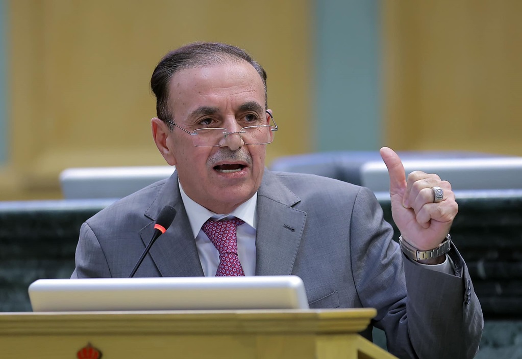 النائب عوني الزعبي يعلن ترشحه لرئاسة مجلس النواب ..  قبول نيابي وتأييد متزايد