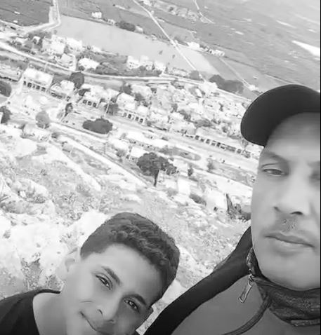 "للأسف كانت الطلعة الأخيرة إله" ..  والد حبيب يروي تفاصيل مؤلمة عن وفاة ابنه غرقًا في منطقة الشريعة - فيديو
