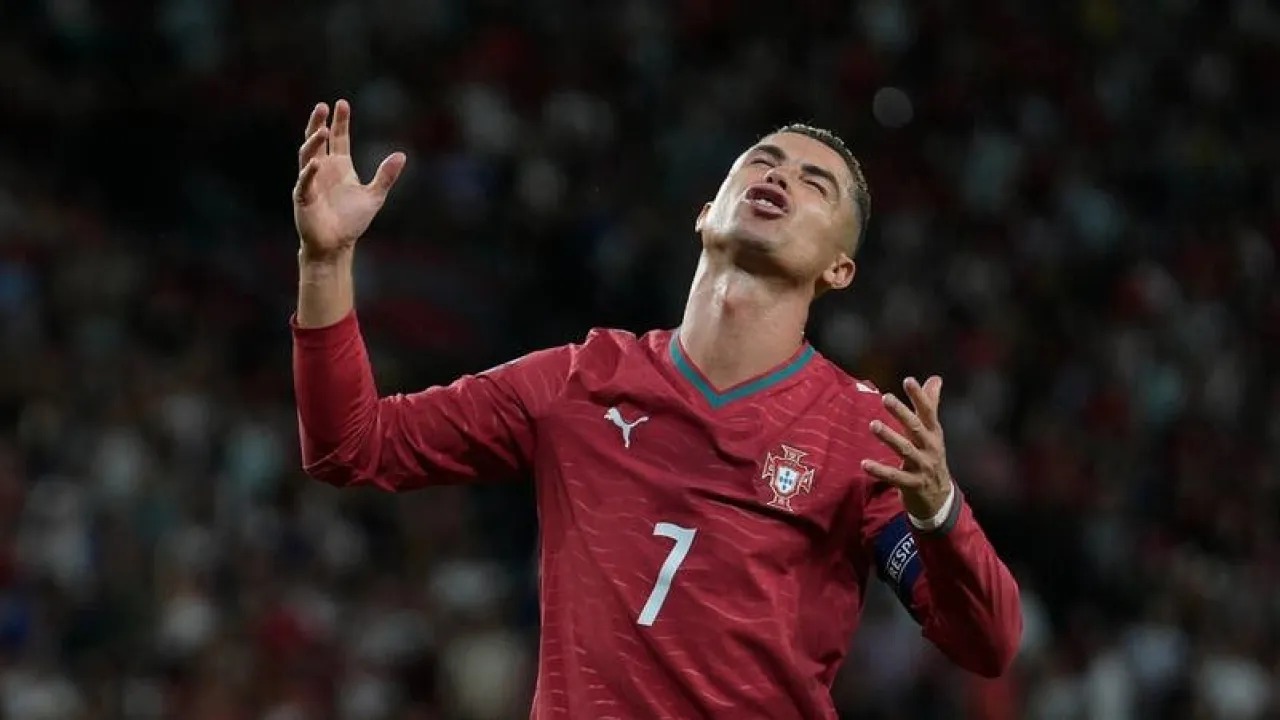 استطلاع: البرتغاليون لا يريدون عودة رونالدو إلى المنتخب