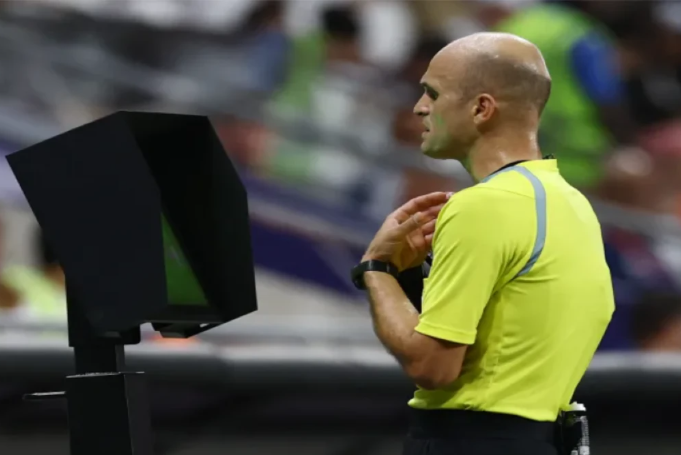 اتحاد الكرة: استحداث تقنية "VAR" أولوية وكلفته التقديرية مليون دولار
