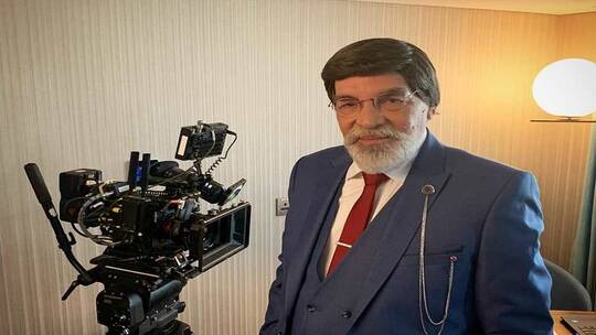 بعد إشاعة عن وفاته ..  الفنان ياسر العظمة: "أعيش حياة هانئة"
