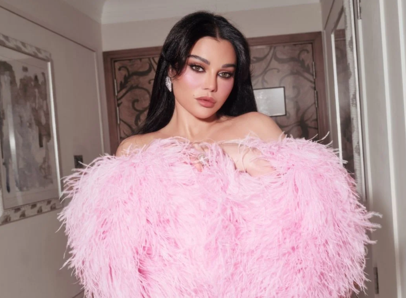 بعد نشر صور لها ..  هيفاء وهبي تطالب طبيباً بتعويض مادي 