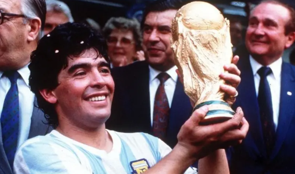 إحالة شقيقتي الأسطورة مارادونا ومحاميه إلى المحاكمة