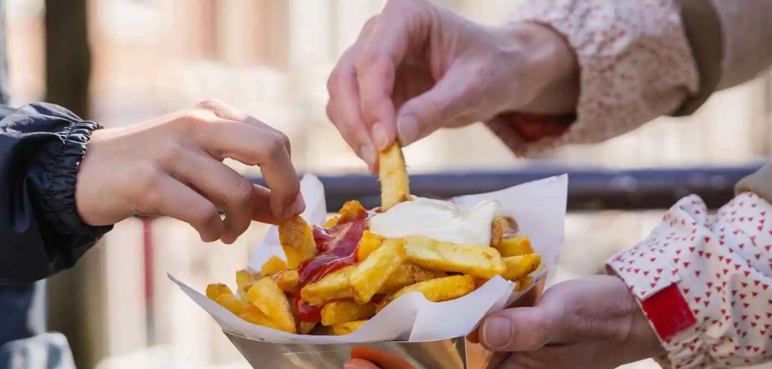 نزاع قضائي في أمستردام بسبب متجر بطاطا اجتاح "تيك توك" 