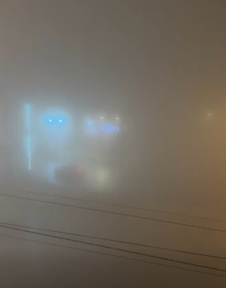 ضباب كثيف يغطي منطقة أبو نصير في العاصمة عمان ..  فيديو