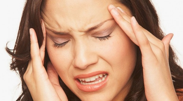 طرق آمنه للتخلص من الصداع أثناء الحمل