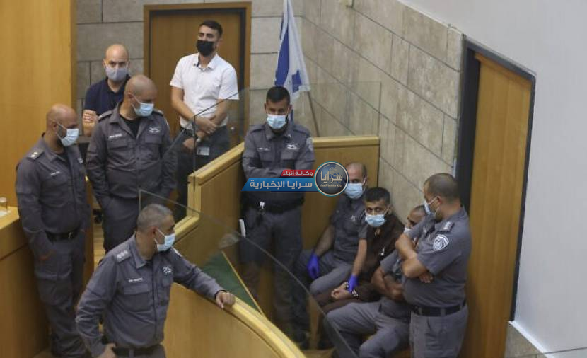 محامي "العارضة" يبكي و يروي تفاصيل مؤثرة: اعتقلوه بالصدفةً بعد أن أكل "الصّبر" وجف ريقه عطشاً  .. فيديو