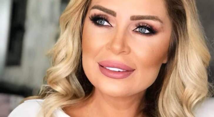 سابين نحاس تعبر عن فخرها بابنتها وبشقيقتها سيرين عبد النور