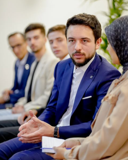 ولي العهد مهنئًا الأردنيات باليوم العالمي للمرأة: "كل عام وأنتن شريكات رفعتنا"