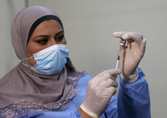 السلالات المتحورة ولقاح كورونا  ..  "تحذير" يُثير قلقا كبيراً