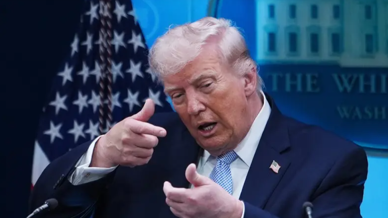 ترامب: لم أتظاهر بالجنون لردع إيران وكنت مستعداً للتدمير