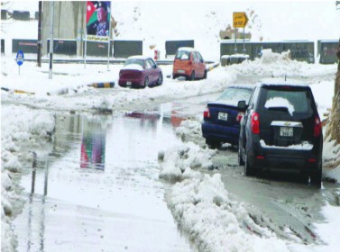 شركات تأمين المركبات ملزمة بتعويض أضرار الثلوج